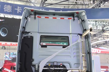 �����ǵ¿�SITRAK G7H 14.6L LNG 630���� 6X4 �й�����14�� AMT�Զ��� ǣ����ͼƬ