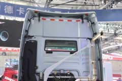 重汽汕德卡SITRAK G7H 14.6L LNG 630马力 6X4 中国重汽14档 AMT自动档 牵引车