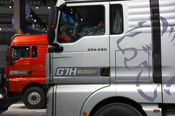 �����ǵ¿�SITRAK G7H 14.6L LNG 630���� 6X4 �й�����14�� AMT�Զ��� ǣ����ͼƬ