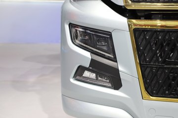 �����ǵ¿�SITRAK G7H 14.6L LNG 630���� 6X4 �й�����14�� AMT�Զ��� ǣ����ͼƬ