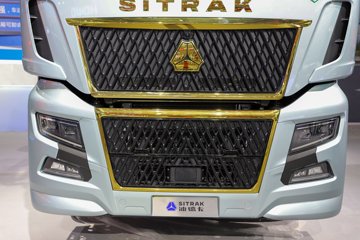 �����ǵ¿�SITRAK G7H 14.6L LNG 630���� 6X4 �й�����14�� AMT�Զ��� ǣ����ͼƬ