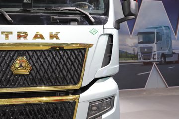 �����ǵ¿�SITRAK G7H 14.6L LNG 630���� 6X4 �й�����14�� AMT�Զ��� ǣ����ͼƬ