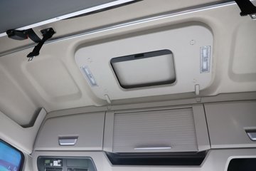 �����ǵ¿�SITRAK G7H 14.6L LNG 630���� 6X4 �й�����14�� AMT�Զ��� ǣ����ͼƬ