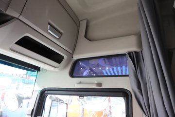 �����ǵ¿�SITRAK G7H 14.6L LNG 630���� 6X4 �й�����14�� AMT�Զ��� ǣ����ͼƬ