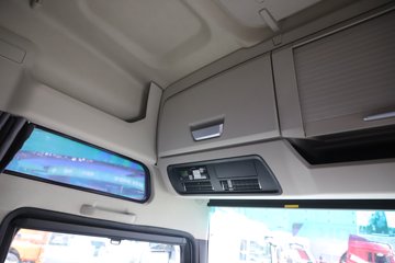 �����ǵ¿�SITRAK G7H 14.6L LNG 630���� 6X4 �й�����14�� AMT�Զ��� ǣ����ͼƬ