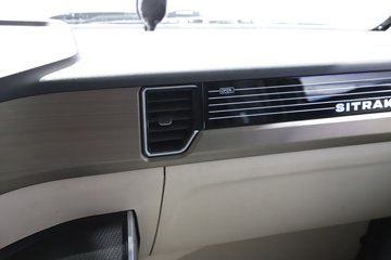 �����ǵ¿�SITRAK G7H 14.6L LNG 630���� 6X4 �й�����14�� AMT�Զ��� ǣ����ͼƬ