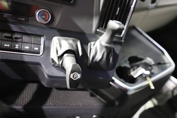 �����ǵ¿�SITRAK G7H 14.6L LNG 630���� 6X4 �й�����14�� AMT�Զ��� ǣ����ͼƬ