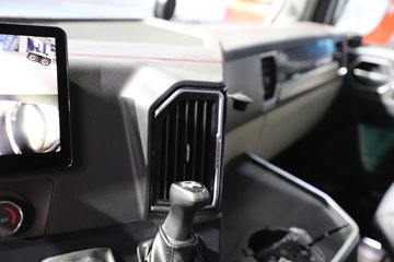 �����ǵ¿�SITRAK G7H 14.6L LNG 630���� 6X4 �й�����14�� AMT�Զ��� ǣ����ͼƬ