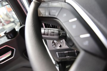 �����ǵ¿�SITRAK G7H 14.6L LNG 630���� 6X4 �й�����14�� AMT�Զ��� ǣ����ͼƬ