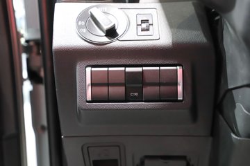 �����ǵ¿�SITRAK G7H 14.6L LNG 630���� 6X4 �й�����14�� AMT�Զ��� ǣ����ͼƬ