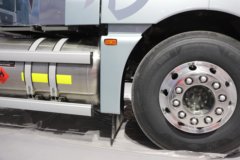 重汽汕德卡SITRAK G7H 14.6L LNG 630马力 6X4 中国重汽14档 AMT自动档 牵引车