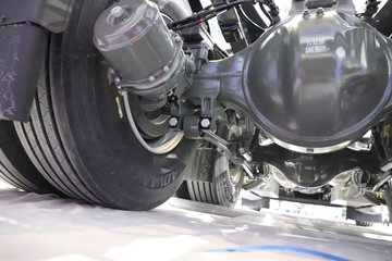 �����ǵ¿�SITRAK G7H 14.6L LNG 630���� 6X4 �й�����14�� AMT�Զ��� ǣ����ͼƬ