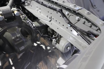 �����ǵ¿�SITRAK G7H 14.6L LNG 630���� 6X4 �й�����14�� AMT�Զ��� ǣ����ͼƬ