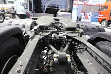 �����ǵ¿�SITRAK G7H 14.6L LNG 630���� 6X4 �й�����14�� AMT�Զ��� ǣ����ͼƬ