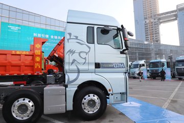 �����ǵ¿�SITRAK G7H 12.4L���� 540���� 6X2 �й�����16�� AMT�Զ��� 7.8����ʽ�ػ���ͼƬ