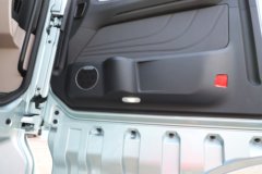 重汽汕德卡SITRAK G7H 12.4L柴油 540马力 6X2 中国重汽16档 AMT自动档 7.8米厢式载货车