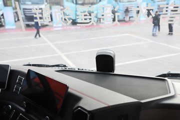 �����ǵ¿�SITRAK G7H 12.4L���� 540���� 6X2 �й�����16�� AMT�Զ��� 7.8����ʽ�ػ���ͼƬ