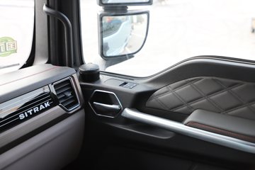 �����ǵ¿�SITRAK G7H 12.4L���� 540���� 6X2 �й�����16�� AMT�Զ��� 7.8����ʽ�ػ���ͼƬ