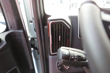 �����ǵ¿�SITRAK G7H 12.4L���� 540���� 6X2 �й�����16�� AMT�Զ��� 7.8����ʽ�ػ���ͼƬ