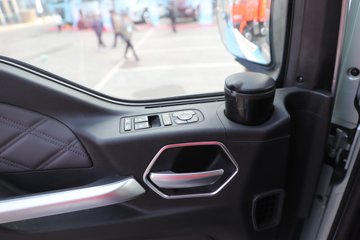 �����ǵ¿�SITRAK G7H 12.4L���� 540���� 6X2 �й�����16�� AMT�Զ��� 7.8����ʽ�ػ���ͼƬ