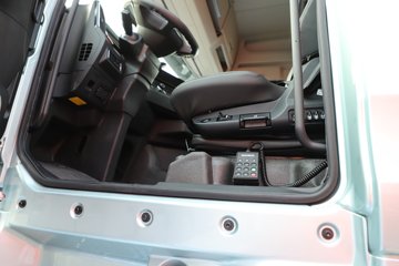 �����ǵ¿�SITRAK G7H 12.4L���� 540���� 6X2 �й�����16�� AMT�Զ��� 7.8����ʽ�ػ��� ����ͼƬ