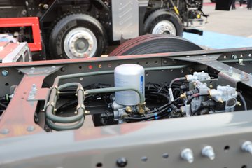 �����ǵ¿�SITRAK G7H 12.4L���� 540���� 6X2 �й�����16�� AMT�Զ��� 7.8����ʽ�ػ���ͼƬ