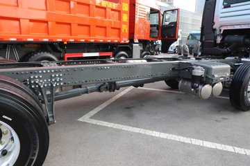 �����ǵ¿�SITRAK G7H 12.4L���� 540���� 6X2 �й�����16�� AMT�Զ��� 7.8����ʽ�ػ���ͼƬ