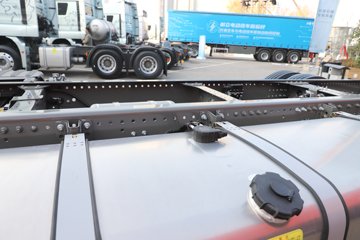 �����ǵ¿�SITRAK G7H 12.4L���� 540���� 6X2 �й�����16�� AMT�Զ��� 7.8����ʽ�ػ���ͼƬ