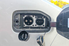 图雅诺风景T7 2.5米双排纯电动栏板微卡 宁德时代41.86kWh