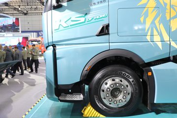 ��������(HOWO) KS 15.7L LNG 720���� 6X4 �ɰ���12�� AMT�Զ��� ǣ����ͼƬ