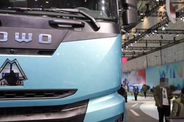 ��������(HOWO) KS 15.7L LNG 720���� 6X4 �ɰ���12�� AMT�Զ��� ǣ����ͼƬ