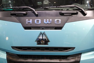 ��������(HOWO) KS 15.7L LNG 720���� 6X4 �ɰ���12�� AMT�Զ��� ǣ����ͼƬ