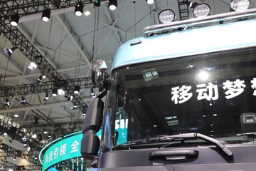 ��������(HOWO) KS 15.7L LNG 720���� 6X4 �ɰ���12�� AMT�Զ��� ǣ����ͼƬ