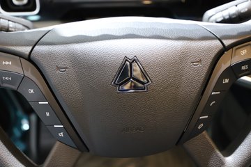 ��������(HOWO) KS 15.7L LNG 720���� 6X4 �ɰ���12�� AMT�Զ��� ǣ����ͼƬ