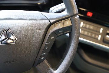 ��������(HOWO) KS 15.7L LNG 720���� 6X4 �ɰ���12�� AMT�Զ��� ǣ����ͼƬ