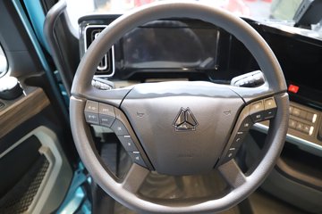 ��������(HOWO) KS 15.7L LNG 720���� 6X4 �ɰ���12�� AMT�Զ��� ǣ����ͼƬ