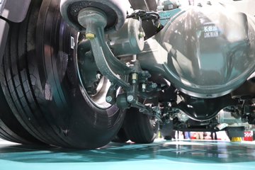 ��������(HOWO) KS 15.7L LNG 720���� 6X4 �ɰ���12�� AMT�Զ��� ǣ����ͼƬ