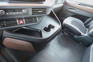 ��������(HOWO) TS ���� 370���� 4X2 �й�����10�� AMT�Զ��� �����ػ���ͼƬ