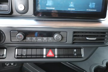 ��������(HOWO) TS ���� 370���� 4X2 �й�����10�� AMT�Զ��� �����ػ���ͼƬ