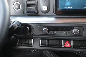 ��������(HOWO) TS ���� 370���� 4X2 �й�����10�� AMT�Զ��� �����ػ���ͼƬ