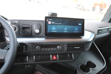 ��������(HOWO) TS ���� 370���� 4X2 �й�����10�� AMT�Զ��� �����ػ���ͼƬ