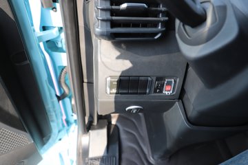 ��������(HOWO) TS ���� 370���� 4X2 �й�����10�� AMT�Զ��� �����ػ���ͼƬ