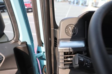 ��������(HOWO) TS ���� 370���� 4X2 �й�����10�� AMT�Զ��� �����ػ���ͼƬ