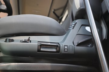 ��������(HOWO) TS ���� 370���� 4X2 �й�����10�� AMT�Զ��� �����ػ��� ����ͼƬ