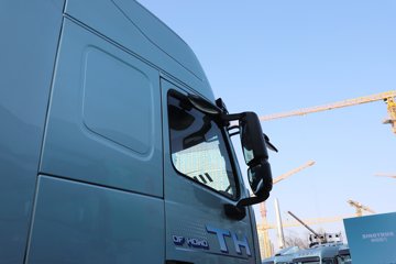 ��������(HOWO) TH7 13.3L LNG 570���� 6X4 �й�����12�� ǣ����ͼƬ