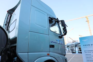 ��������(HOWO) TH7 13.3L LNG 570���� 6X4 �й�����12�� ǣ����ͼƬ