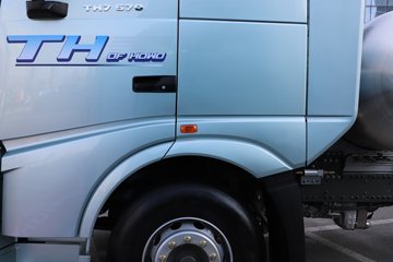 ��������(HOWO) TH7 13.3L LNG 570���� 6X4 �й�����12�� ǣ����ͼƬ