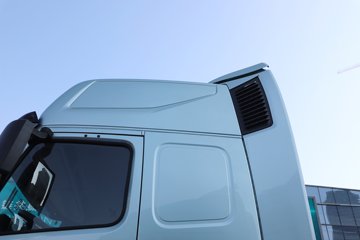 ��������(HOWO) TH7 13.3L LNG 570���� 6X4 �й�����12�� ǣ����ͼƬ