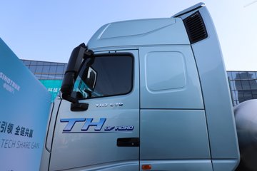 ��������(HOWO) TH7 13.3L LNG 570���� 6X4 �й�����12�� ǣ����ͼƬ