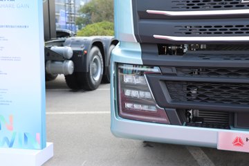 ��������(HOWO) TH7 13.3L LNG 570���� 6X4 �й�����12�� ǣ����ͼƬ